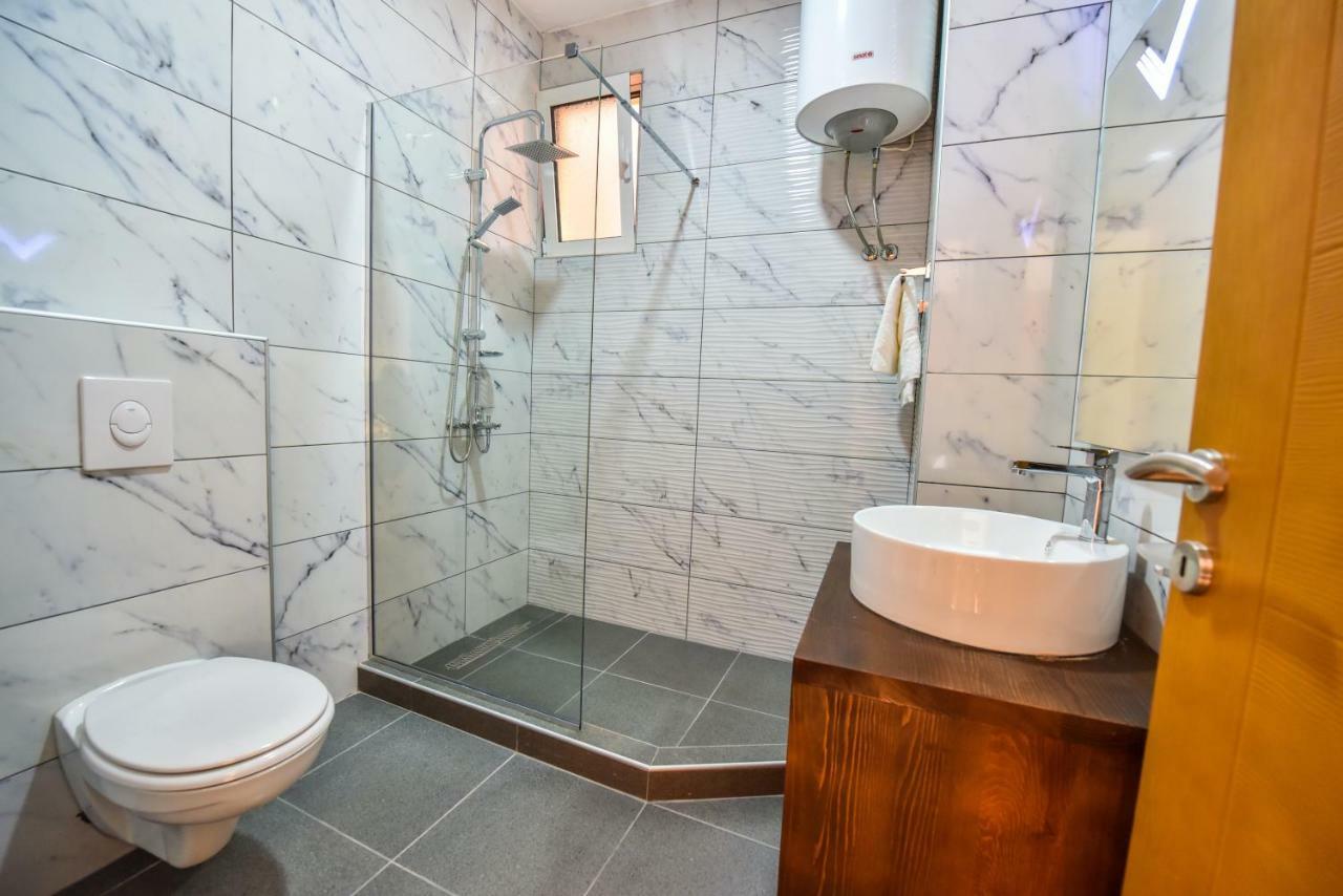Dragovoja Lux Apartments & Rooms Ulcinj Ngoại thất bức ảnh