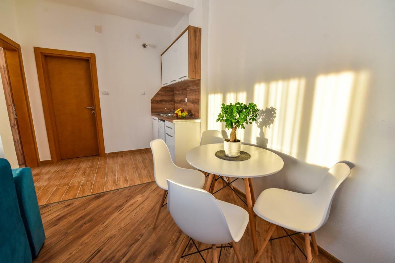 Dragovoja Lux Apartments & Rooms Ulcinj Ngoại thất bức ảnh