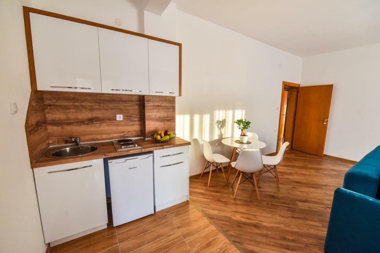 Dragovoja Lux Apartments & Rooms Ulcinj Ngoại thất bức ảnh